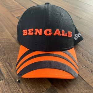NFL Cincinnati Bengals 39Thirty Fitted Hat